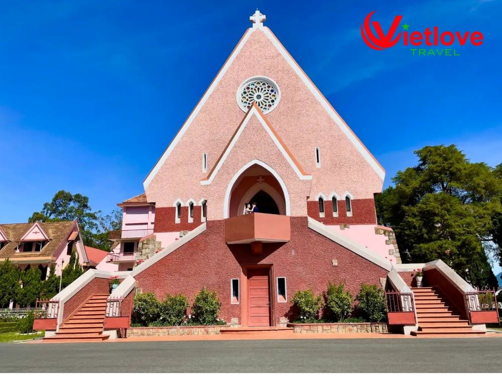 vietlovetour.com