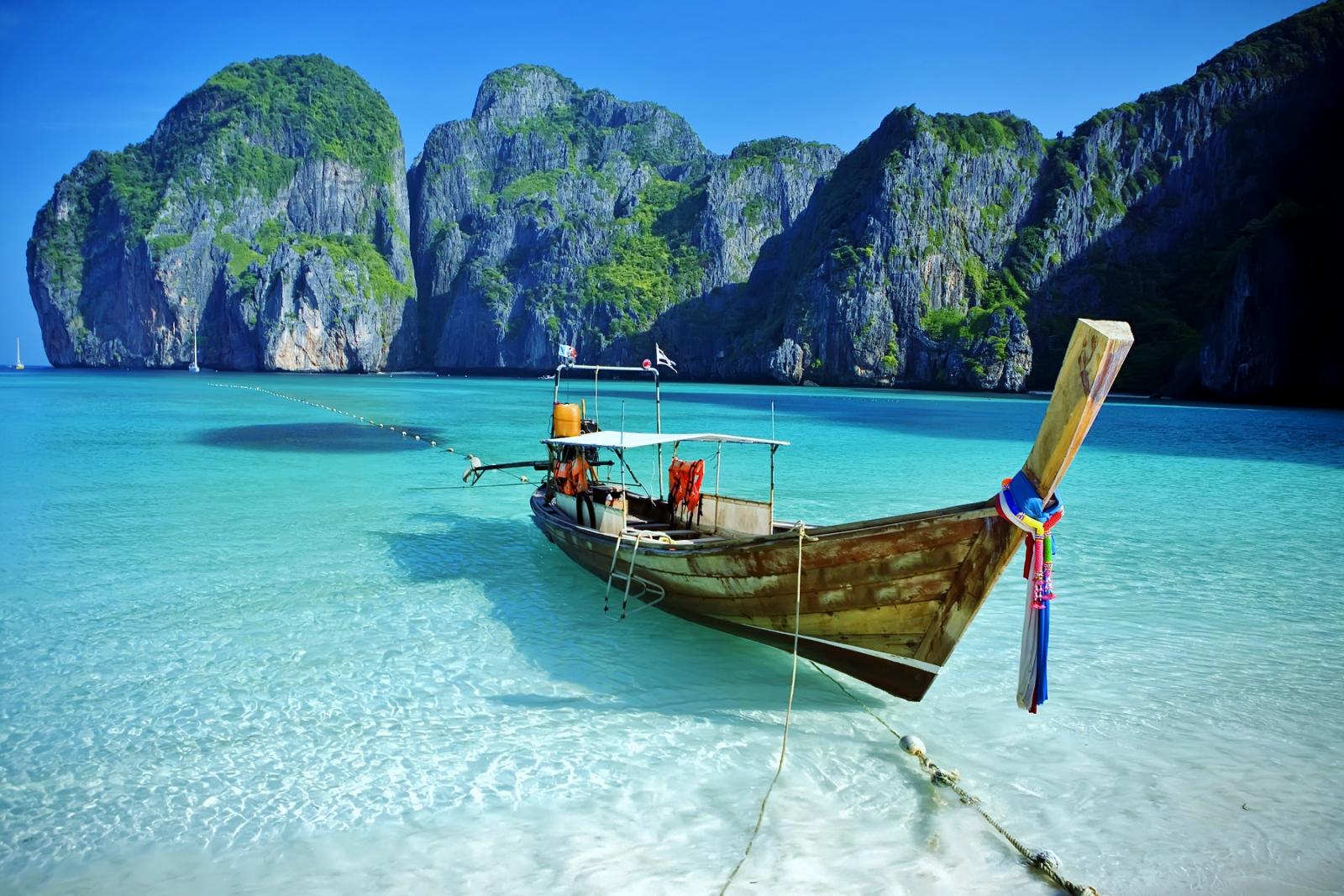 vietlovetour.com